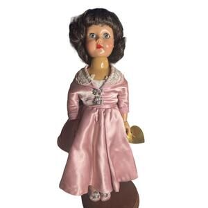 Doll effanbee vintage 18”honey walker